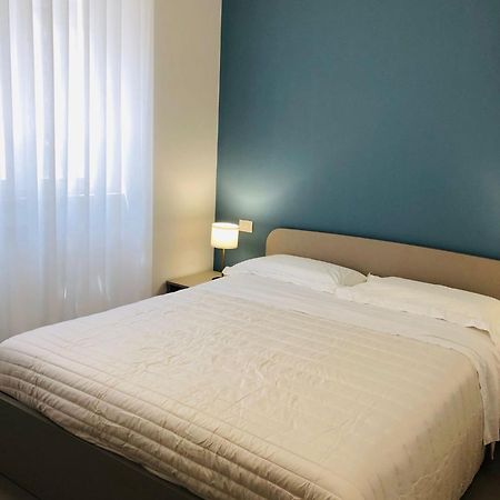 Urban Suite Бари Екстериор снимка