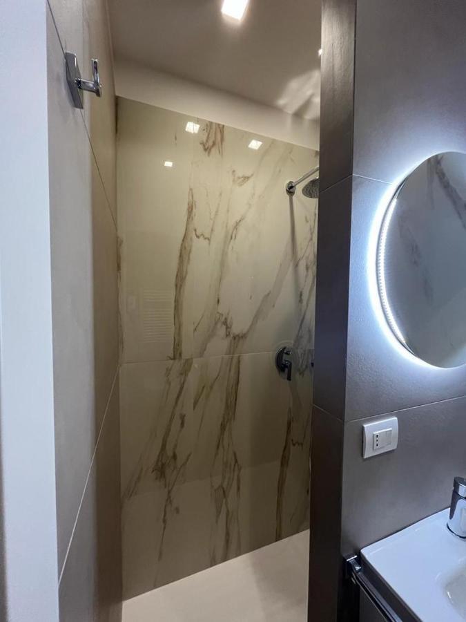 Urban Suite Бари Екстериор снимка