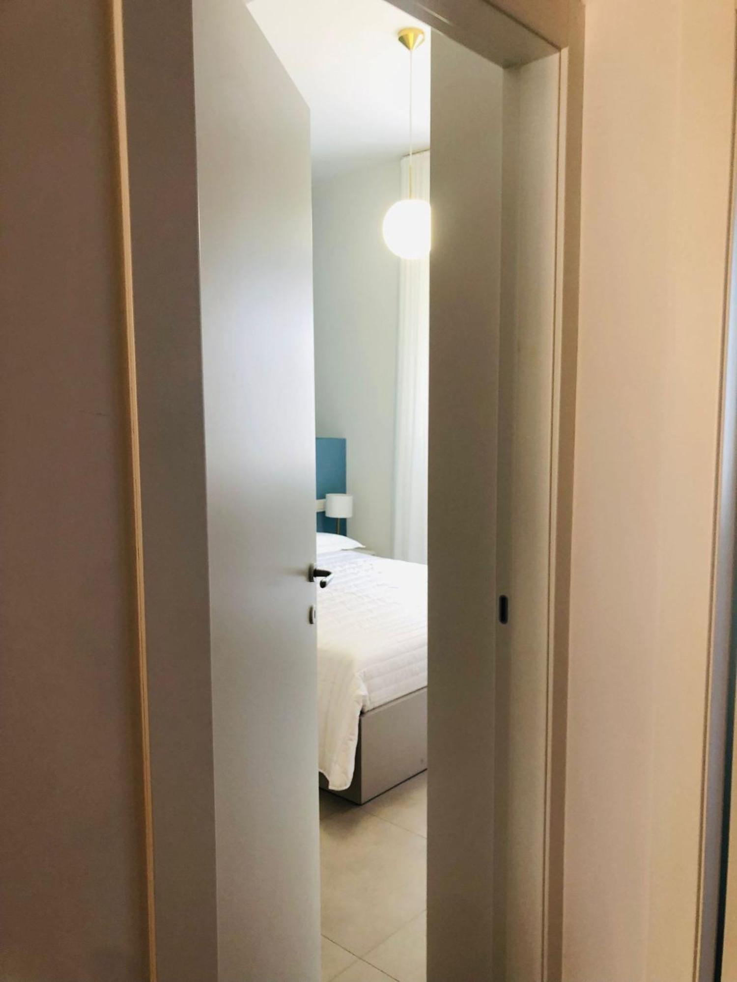 Urban Suite Бари Екстериор снимка